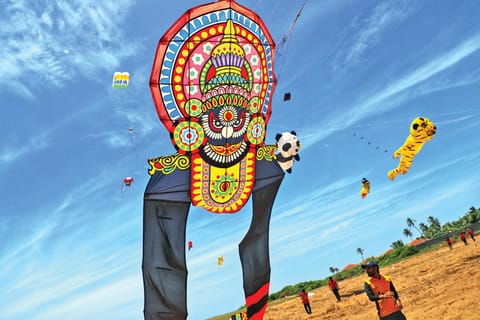 Int’l kite fest opens door for more key events in State