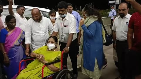 Rajathi Ammal left for Germany from Chennai International Airport