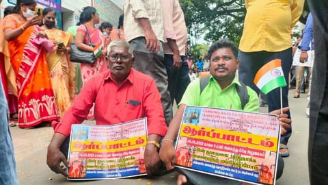 Tangedco employees resorted to a work boycott on Monday in protest against the Union government for tabling the Electricity Bill