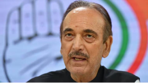 Azad's resignation adds third dimension to forthcoming J&K polls