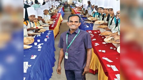 Dr R Padayal Sivakumar with the students