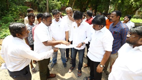 Chepauk-Triplicane MLA Udhayanidhi Stalin with civic officials and local party functionaries inspecting areas crying for attention in his constituency.