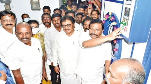 Ministers KN Nehru and Ma Subramanian inaugurating various health dept?s facilities in Tiruchy