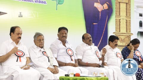 OPS held a meeting with office bearers and district secretaries of his faction on December 21 at YMCA