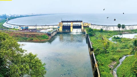 Puzhal lake