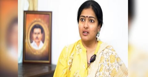Gayathri Raguramm