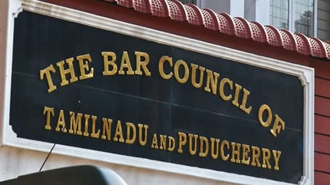 Bar Council disbars lawyer facing 10 criminal cases