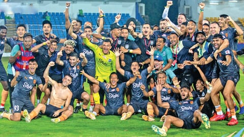 Mumbai City FC players celebrate their success