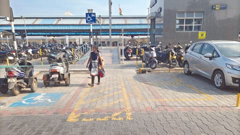 The reworked ramp at Egmore 
Metro Rail station