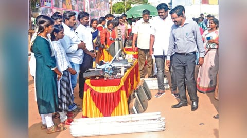 Collector Dinesh Ponraj Oliver, Mayor Shan Ramanathan and others visiting display of e-waste collected.