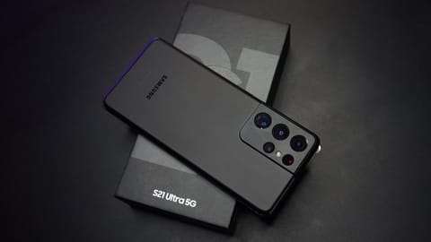 Samsung logs worst quarter in 14 years amid memory chip glut