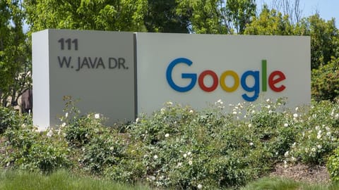 Google blocks malware that steals key data from Chrome users