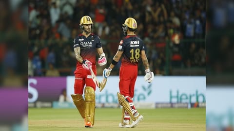 Faf du Plessis and Virat Kohli
