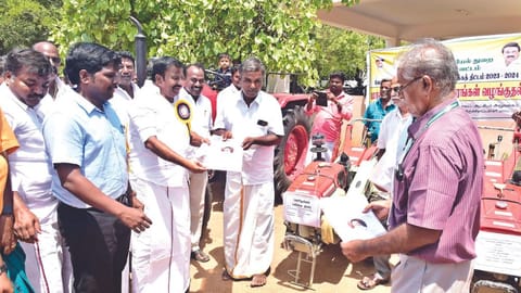 Minister KN Nehru distributing welfare assistance in Tiruchy on Sunday