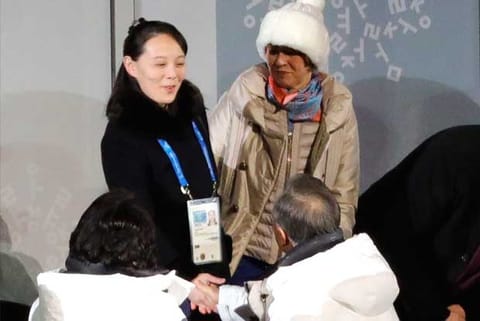 South Korean President Moon Jae-in shook the hand of a smiling Kim Yo Jong.(Photo: Reuters)