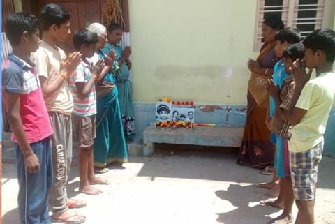Residents of Meenampatti paying tribute to Sridevi, on Sunday.