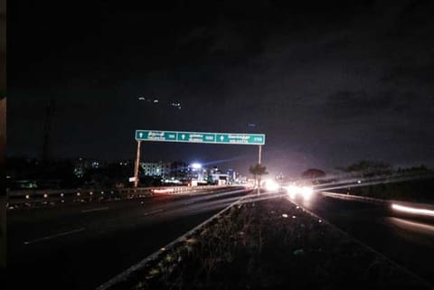 Motorists find it difficult to ply on the Tambaram-Maduravoyal bypass road during the night