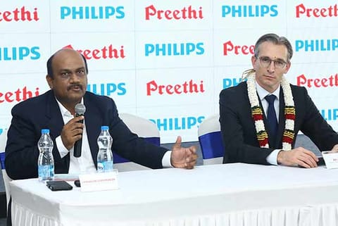 L-R Srinivasan Subramanian, Roy Jakobs