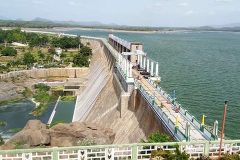 View of the Sathanur dam with 90% storage and the park in the premises