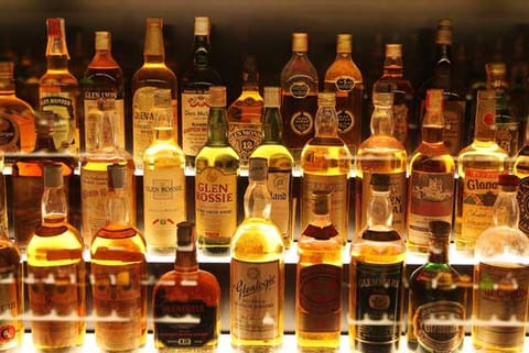 Allow phased opening of distilleries, permit online sale of liquor: CIABC