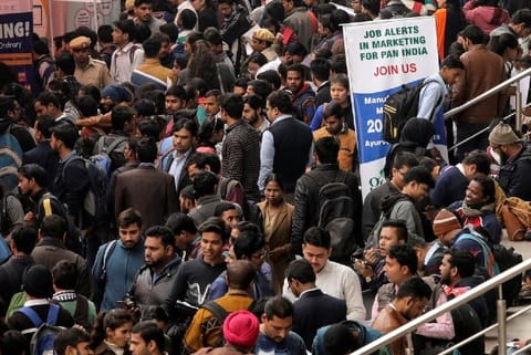 Job loss, pay cuts worry Indians the most during lockdown: Survey