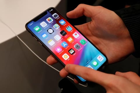 5G smartphones to capture 50 pc of global market by 2023: IDC