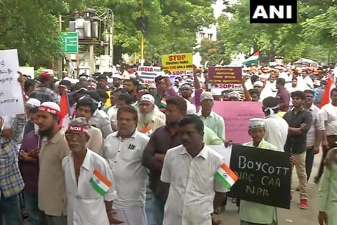 SDPI takes out massive anti-CAA rally in Chennai
