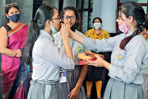 Girls shine in CBSE Class 12, UP student scores 600/600