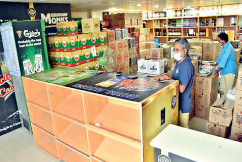 A deserted Tasmac shop in Mahabalipuram on Thursday