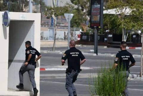 Hamas announces new condition over prisoner swap with Israel