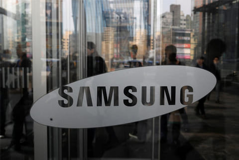 Samsung aiming to produce 1mn foldable displays every month