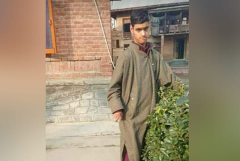 14-year-old boy killed in Jammu-Kashmir crossfire buried far from home