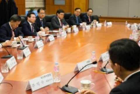 South Korea may face worst economic slump in Q2