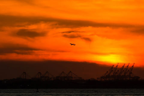 Air traffic declined by 75 percent or more in the first months of the pandemic.
