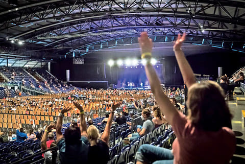 CULTURAL REVIVAL ON ANVIL: Concert-goers find a reason to applaud