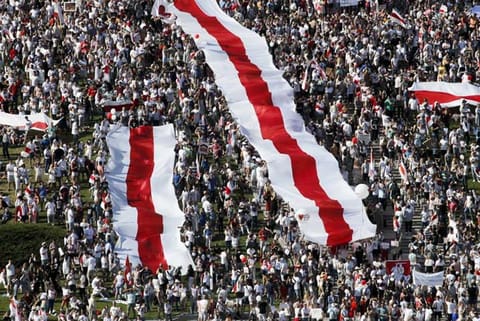 EU awards human rights prize to Belarus opposition