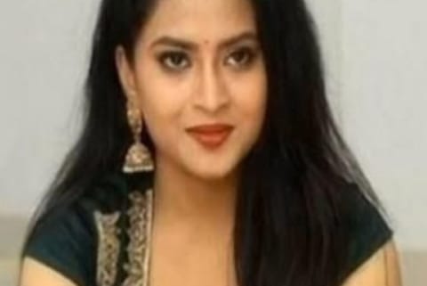 Telugu TV actress Kondapalli Sravani dies of suicide