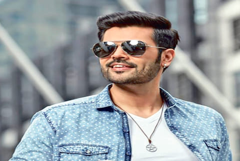 Actor Ganesh Venkatraman