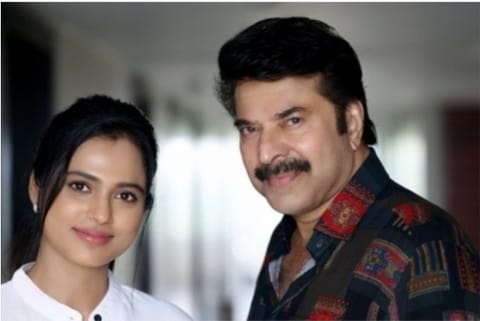 Actress Ramya Pandian and Mammootty  (Image Courtesy: IANS)