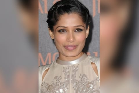 Freida Pinto.