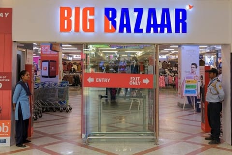 HC seeks Future Retail's stand on Amazon plea to set aside court observations against it