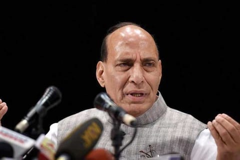Rajnath lauds Army's tough terrain expedition in Himalayan region