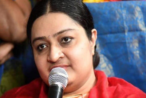 Deepa moves HC against state taking over Jayalalithaa’s assets