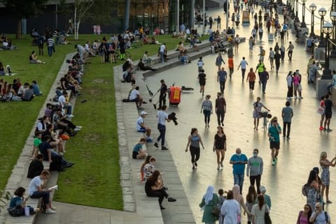 'Britons' summer holidays abroad unlikely'