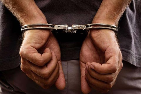 Man arrested for selling, renting oxygen concentrator on higher rates