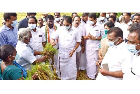 Police resorting mild lathi charge to disperse 2 groups of DMK functionaries in Tirupattur district