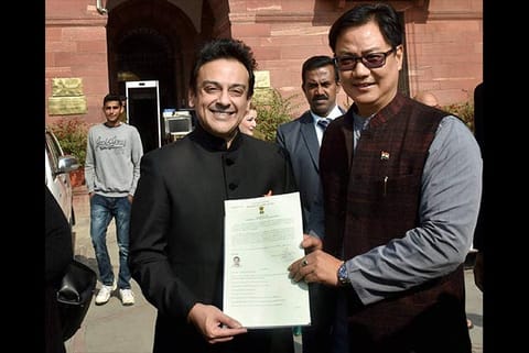 Adnan Sami with Minister of State for Home Affairs, Kiren Rijiju