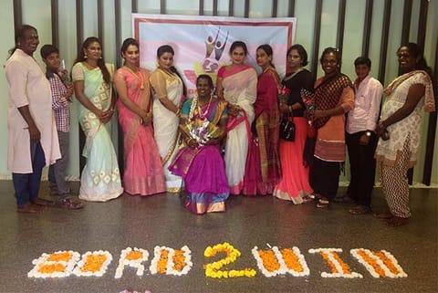 Swetha Sudhakar (centre) at the launch of Born2win Trans Calendar