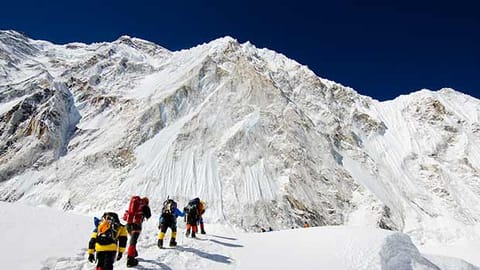 Family decides to leave mountaineer's body on Mt Everest