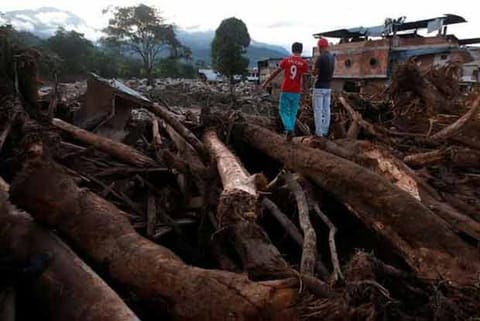 Colombia mudslide, flooding kill 254 in midnight deluge